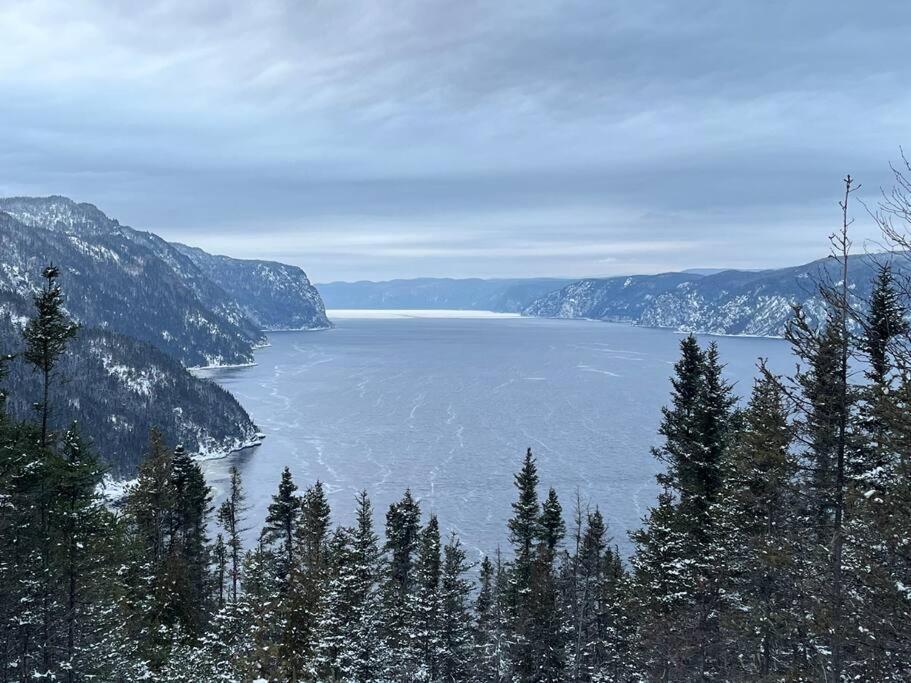 Appartement Mont Edouard, Hebergement Paisible A La Montagne LʼAnse-Saint-Jean Dış mekan fotoğraf