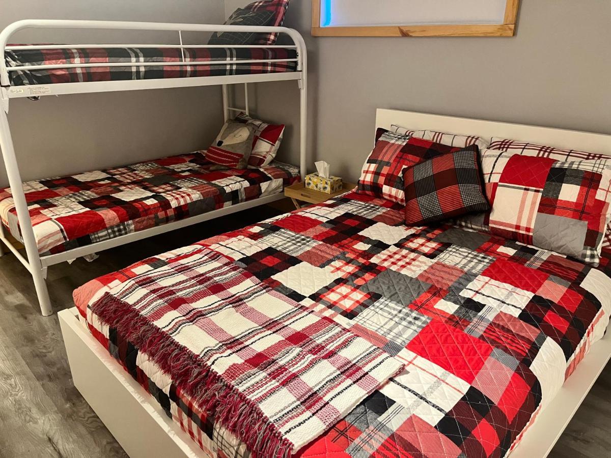Appartement Mont Edouard, Hebergement Paisible A La Montagne LʼAnse-Saint-Jean Dış mekan fotoğraf